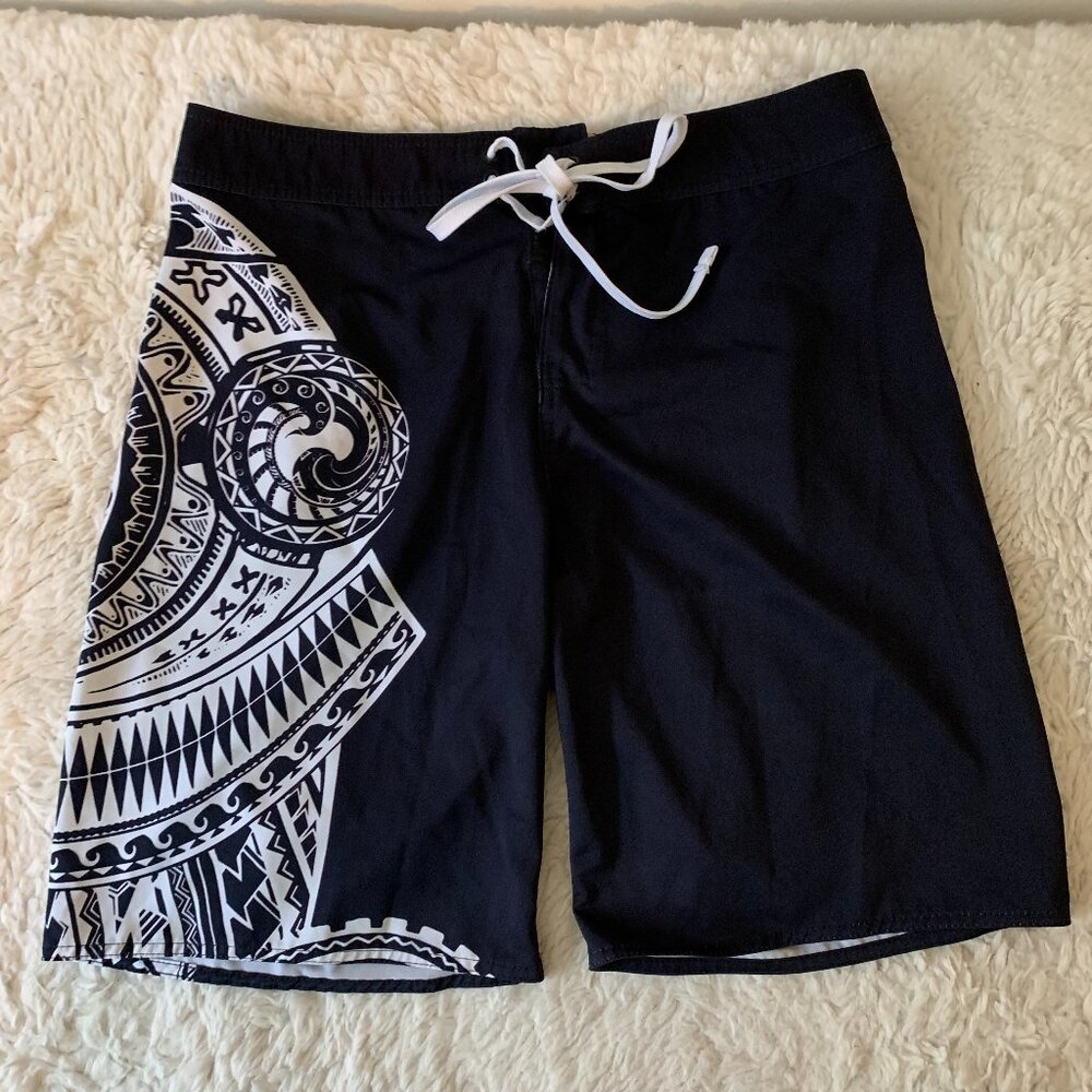 Blue Tribal Samoan/Polynesian/Hawaiian Board Shorts size L